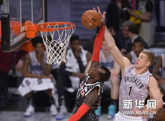 供了一个更 供了一个更