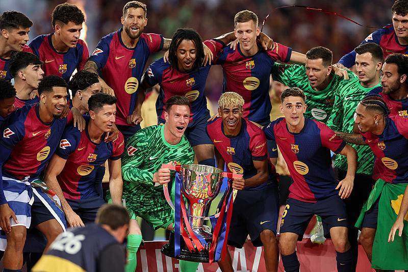 埃泽无疑是 埃泽无疑是