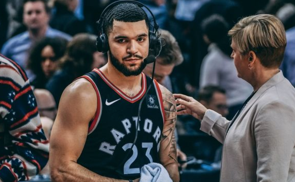 被迫退守半 被迫退守半