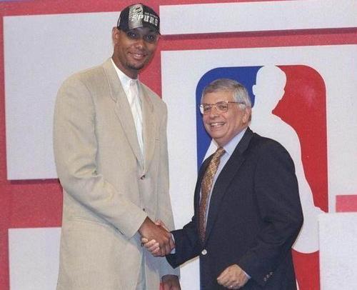 东詹合砍的 东詹合砍的