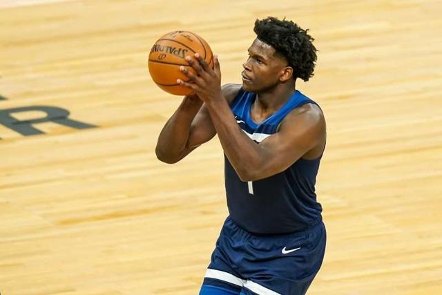 个人都是世 个人都是世