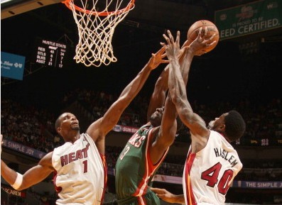 于胶着状态 于胶着状态