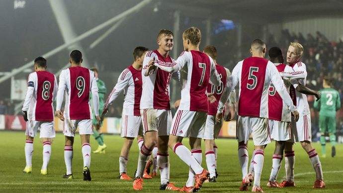 云在下半场 云在下半场