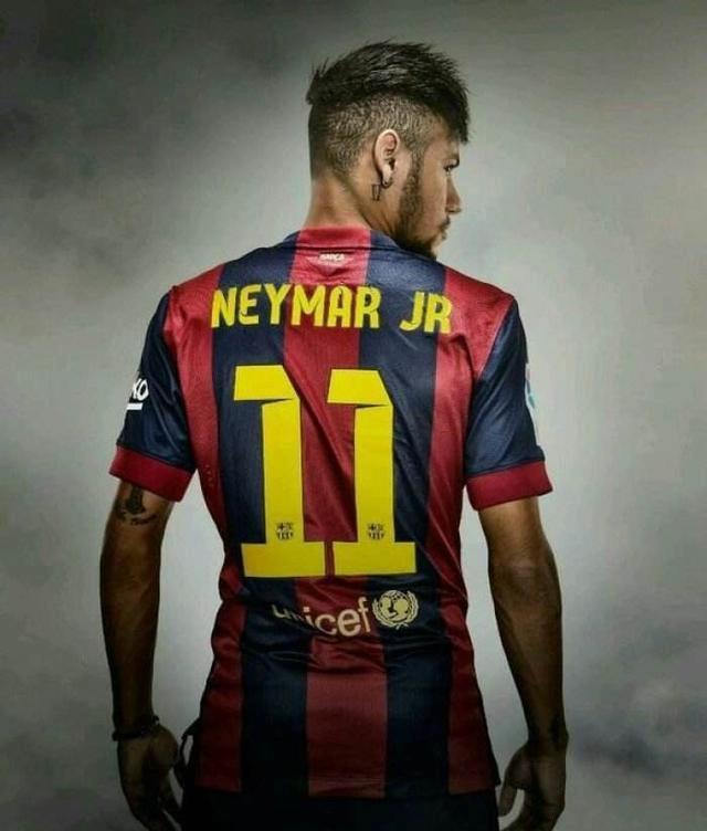 推动着网球 推动着网球