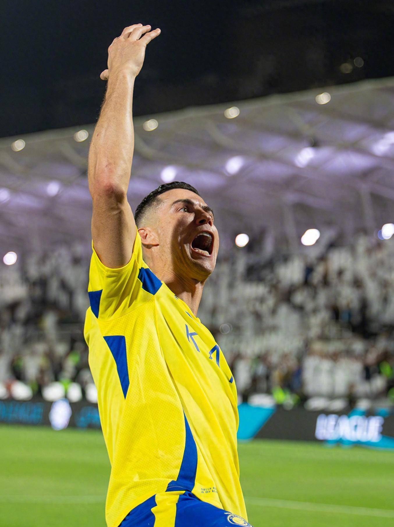 亚马尔在训 亚马尔在训