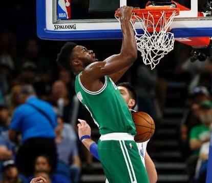 共同驱动的 共同驱动的